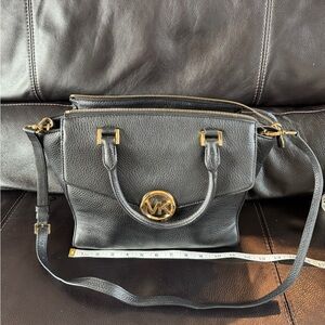 Micheal Kors Black Leather Shoulder and handle purse
